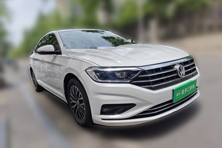 Used Volkswagen Sagitar 2019 200TSI DSG Comfort Version China VI Standard Front Right 45 Deg