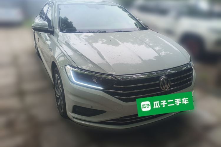 Used Volkswagen Sagitar 2019 280TSI DSG Luxury Version China VI Standard Front Right 45 Deg