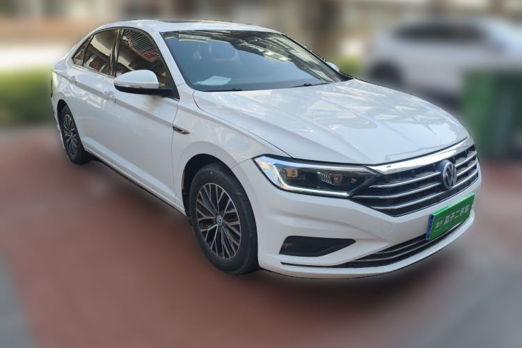 Used Volkswagen Sagitar 2019 200TSI DSG Comfort Version China VI Standard Front Right 45 Deg
