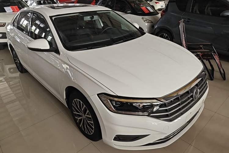Used Volkswagen Sagitar 2019 280TSI DSG Comfort Version China VI Standard Front Right 45 Deg