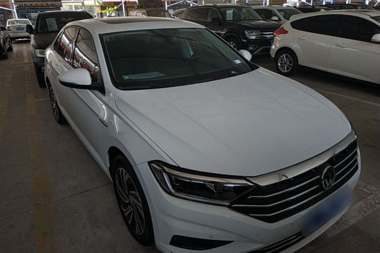Used Volkswagen Sagitar 2019 280TSI DSG Luxury Version China VI Standard Front Right 45 Deg