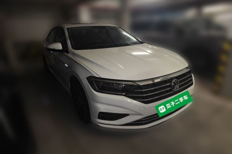 Used Volkswagen Sagitar 2019 280TSI DSG Comfort Version China VI Standard Front Right 45 Deg