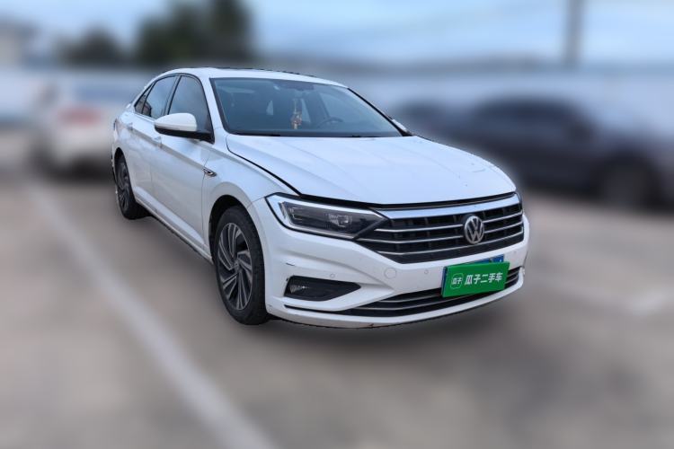 Used Volkswagen Sagitar 2019 280TSI DSG Luxury Version China VI Standard Front Right 45 Deg