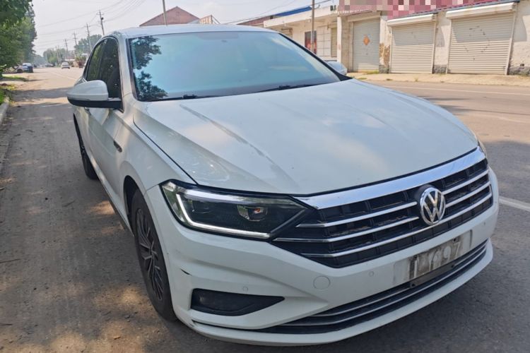 Used Volkswagen Sagitar 2019 200TSI DSG Comfort Version China VI Standard Front Right 45 Deg
