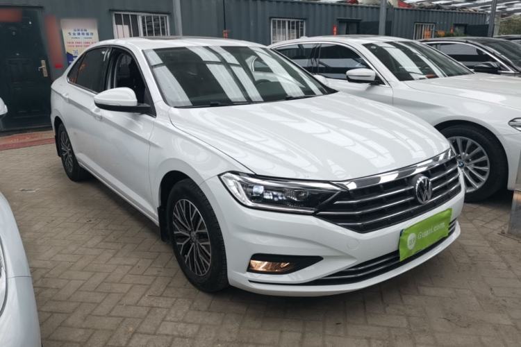 Used Volkswagen Sagitar 2019 200TSI DSG Comfort Version China VI Standard Front Right 45 Deg