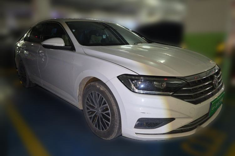 Used Volkswagen Sagitar 2019 200TSI DSG Comfort Version China VI Standard Front Right 45 Deg