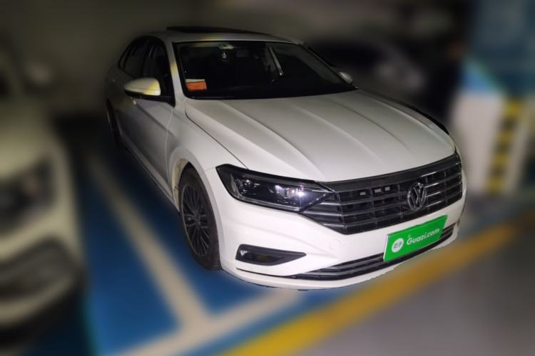 Used Volkswagen Sagitar 2019 280TSI DSG Comfort Version China VI Standard Front Right 45 Deg
