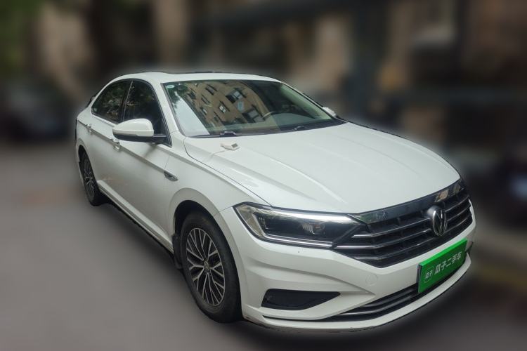 Used Volkswagen Sagitar 2019 200TSI DSG Comfort Version China VI Standard Front Right 45 Deg