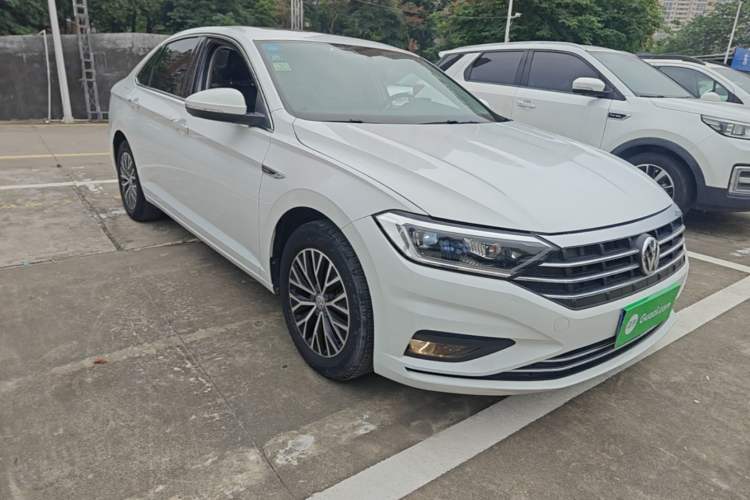 Used Volkswagen Sagitar 2019 280TSI DSG Comfort Version China VI Standard Front Right 45 Deg