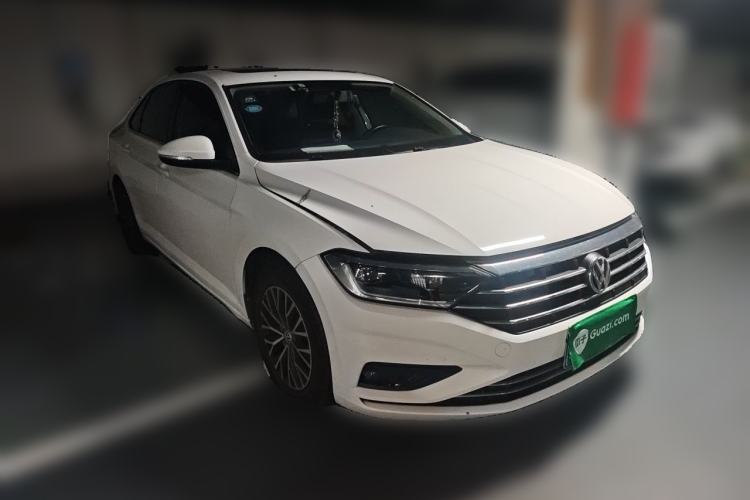 Used Volkswagen Sagitar 2019 200TSI DSG Comfort Version China VI Standard Front Right 45 Deg