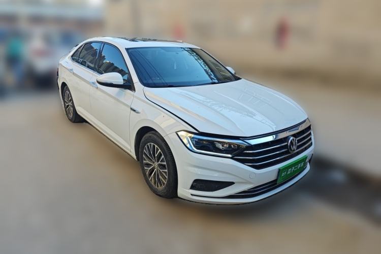 Used Volkswagen Sagitar 2019 200TSI DSG Comfort Version China VI Standard Front Right 45 Deg