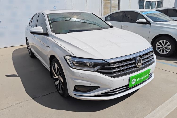 Used Volkswagen Sagitar 2019 280TSI DSG Flagship Model China V Standard Front Right 45 Deg