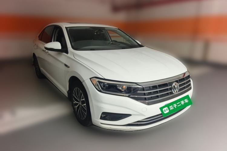 Used Volkswagen Sagitar 2019 200TSI DSG Comfort Version China VI Standard Front Right 45 Deg
