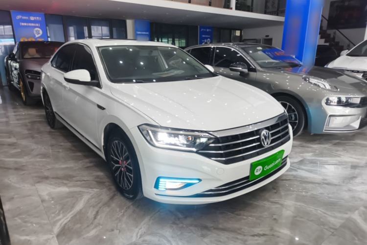 Used Volkswagen Sagitar 2019 280TSI DSG Comfort Version China VI Standard Front Right 45 Deg