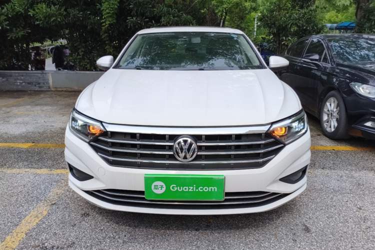 Used Volkswagen Sagitar 2019 200TSI DSG Comfort Version China VI Standard Front
