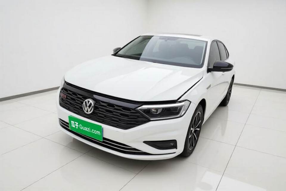 Volkswagen Sagitar 2019