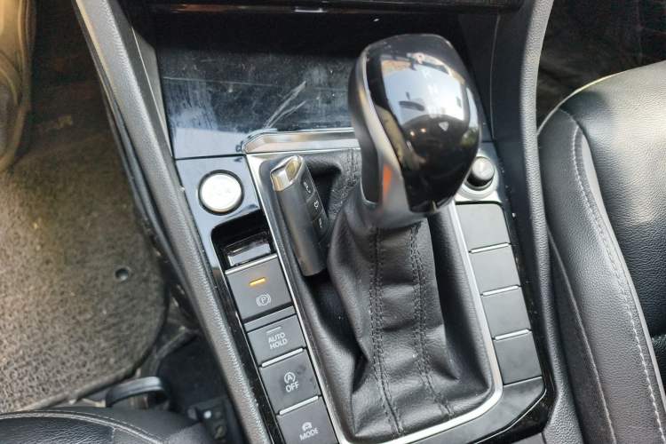 Used Volkswagen Sagitar 2019 280TSI DSG Comfort Version China VI Standard Gear Lever