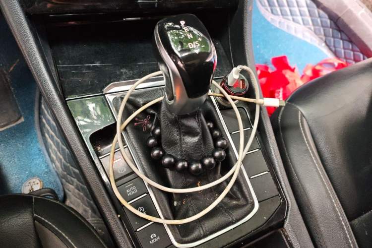 Used Volkswagen Sagitar 2019 200TSI DSG Comfort Version China VI Standard Gear Lever