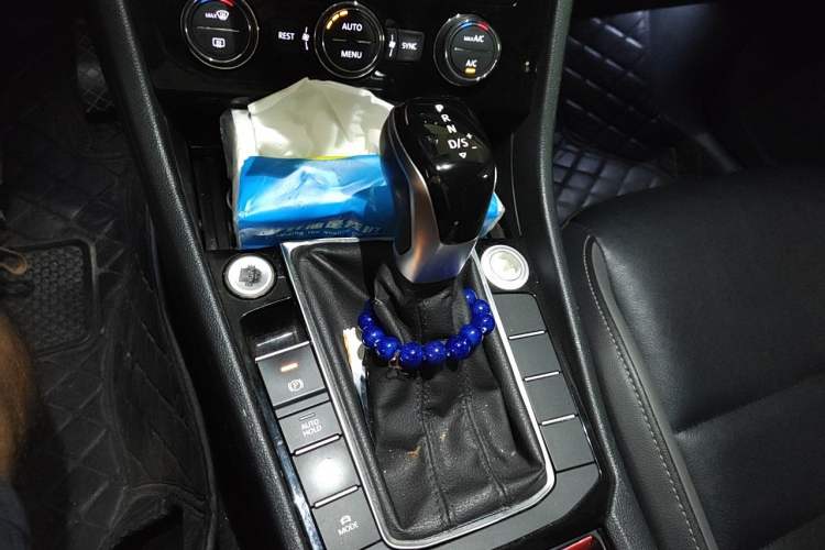 Used Volkswagen Sagitar 2019 280TSI DSG Comfort Version China V Standard Gear Lever