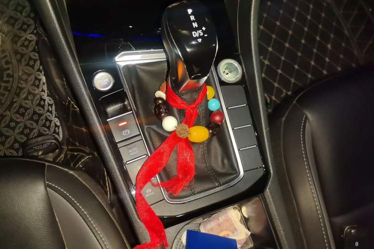 Used Volkswagen Sagitar 2019 280TSI DSG Comfort Version China VI Standard Gear Lever