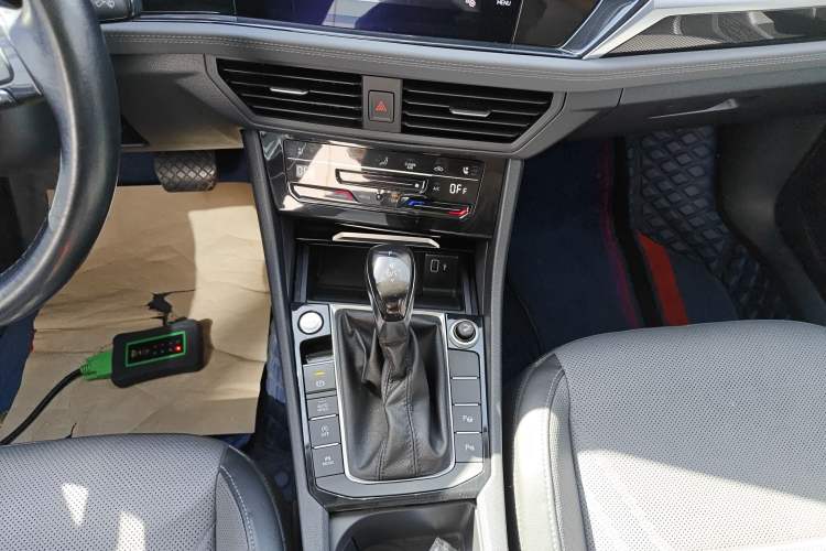 Used Volkswagen Sagitar 2019 280TSI DSG Flagship Model China V Standard Gear Lever