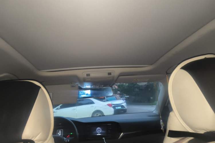 Used Volkswagen Sagitar 2019 280TSI DSG Luxury Version China VI Standard Headliner