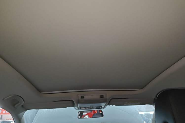 Used Volkswagen Sagitar 2019 280TSI DSG Comfort Version China VI Standard Headliner
