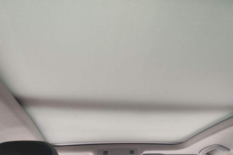 Used Volkswagen Sagitar 2019 280TSI DSG Comfort Version China VI Standard Headliner