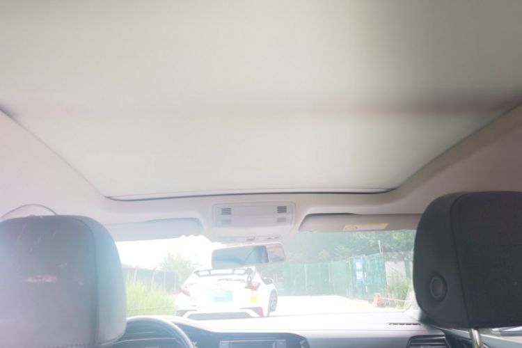 Used Volkswagen Sagitar 2019 280TSI DSG Comfort Version China VI Standard Headliner