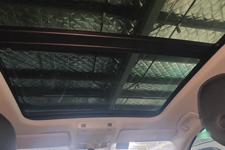 Used Volkswagen Sagitar 2019 200TSI DSG Comfort Version China VI Standard Headliner