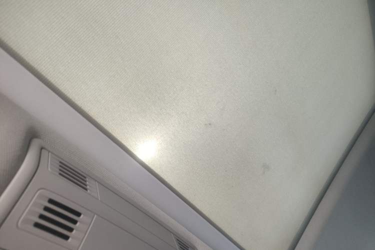 Used Volkswagen Sagitar 2019 200TSI DSG Comfort Version China VI Standard Headliner