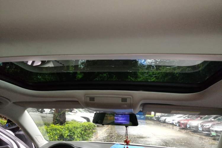 Used Volkswagen Sagitar 2019 200TSI DSG Comfort Version China VI Standard Headliner