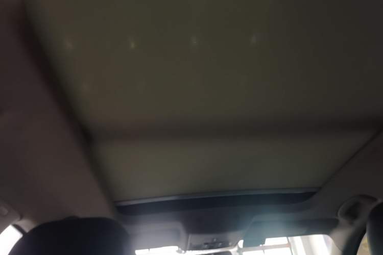 Used Volkswagen Sagitar 2019 280TSI DSG Comfort Version China VI Standard Headliner
