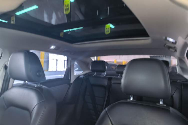 Used Volkswagen Sagitar 2019 280TSI DSG Comfort Version China VI Standard Headliner