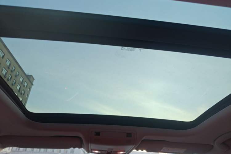 Used Volkswagen Sagitar 2019 280TSI DSG Comfort Version China VI Standard Headliner