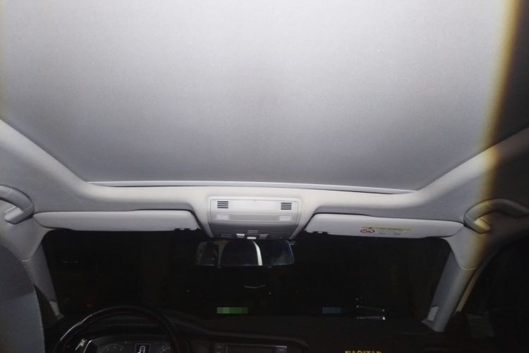 Used Volkswagen Sagitar 2019 280TSI DSG Comfort Version China VI Standard Headliner