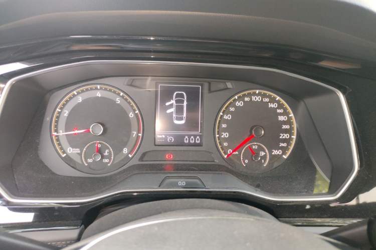 Used Volkswagen Sagitar 2019 200TSI DSG Comfort Version China VI Standard Instrument Cluster