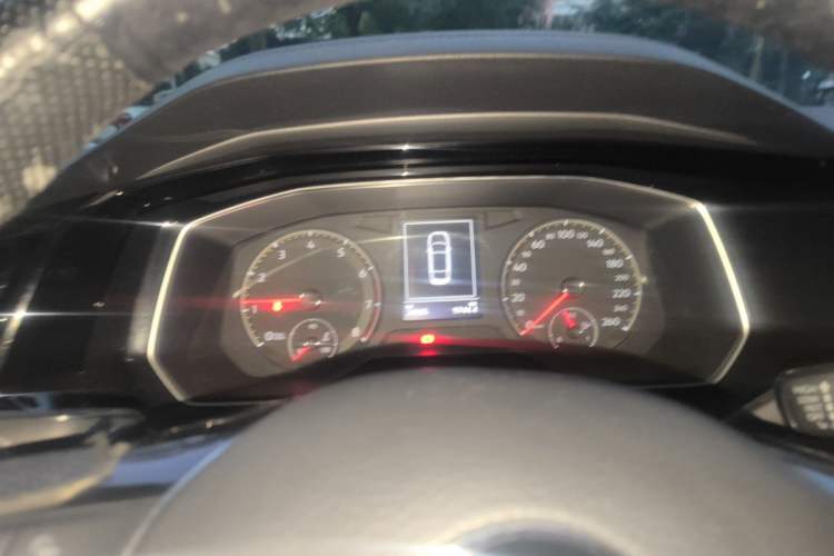 Used Volkswagen Sagitar 2019 280TSI DSG Luxury Version China VI Standard Instrument Cluster