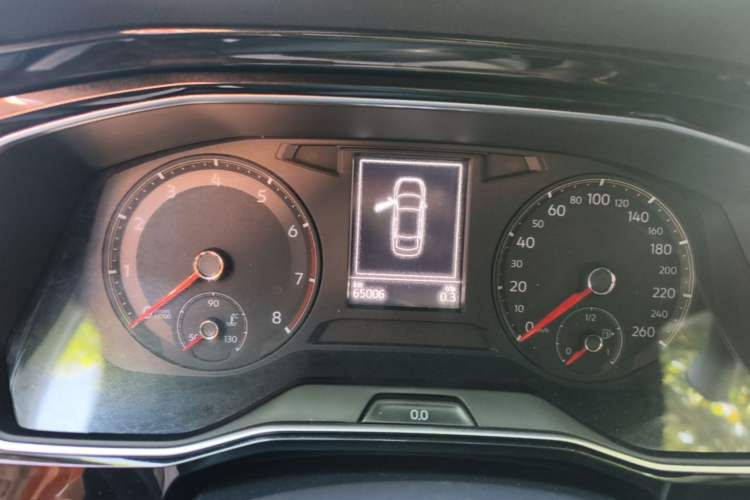 Used Volkswagen Sagitar 2019 280TSI DSG Comfort Version China VI Standard Instrument Cluster