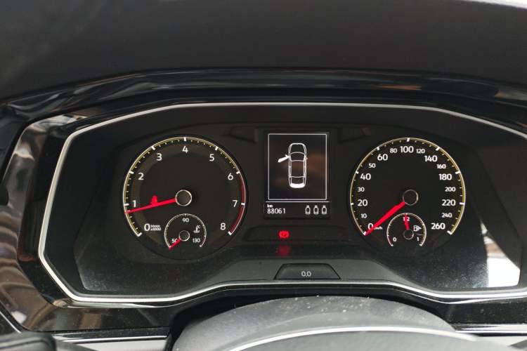 Used Volkswagen Sagitar 2019 280TSI DSG Comfort Version China VI Standard Instrument Cluster