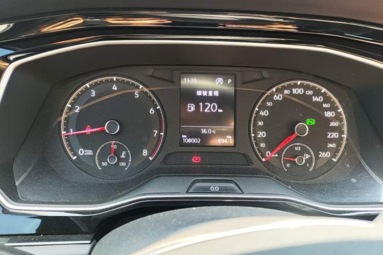 Used Volkswagen Sagitar 2019 200TSI DSG Comfort Version China VI Standard Instrument Cluster
