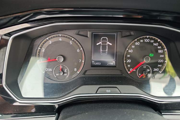 Used Volkswagen Sagitar 2019 280TSI DSG Comfort Version China VI Standard Instrument Cluster
