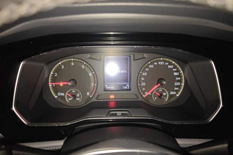 Used Volkswagen Sagitar 2019 280TSI DSG Comfort Version China VI Standard Instrument Cluster