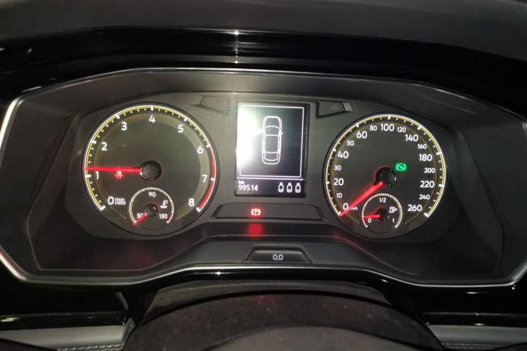 Used Volkswagen Sagitar 2019 280TSI DSG Comfort Version China VI Standard Instrument Cluster