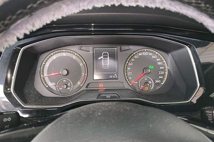 Used Volkswagen Sagitar 2019 280TSI DSG Comfort Version China VI Standard Instrument Cluster