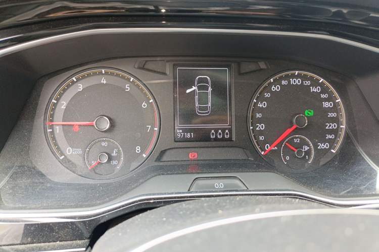 Used Volkswagen Sagitar 2019 280TSI DSG Luxury Version China VI Standard Instrument Cluster