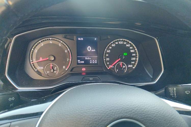 Used Volkswagen Sagitar 2019 280TSI DSG Luxury Version China VI Standard Instrument Cluster