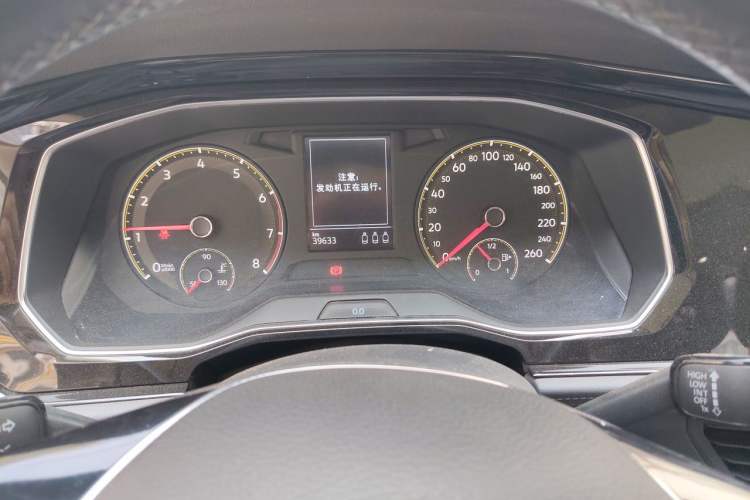 Used Volkswagen Sagitar 2019 200TSI DSG Comfort Version China VI Standard Instrument Cluster