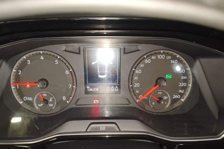 Used Volkswagen Sagitar 2019 200TSI DSG Comfort Version China VI Standard Instrument Cluster