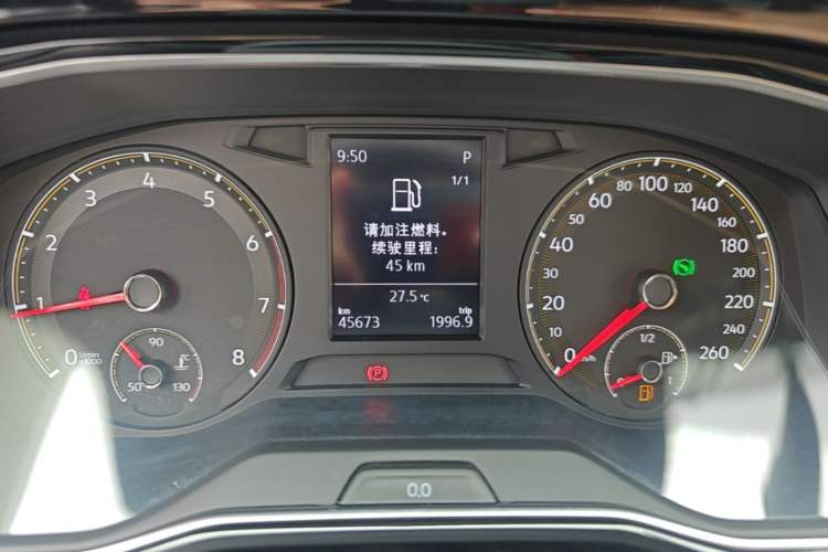 Used Volkswagen Sagitar 2019 280TSI DSG Comfort Version China VI Standard Instrument Cluster